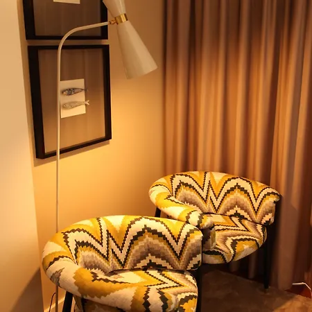 New - Cardosas アパート